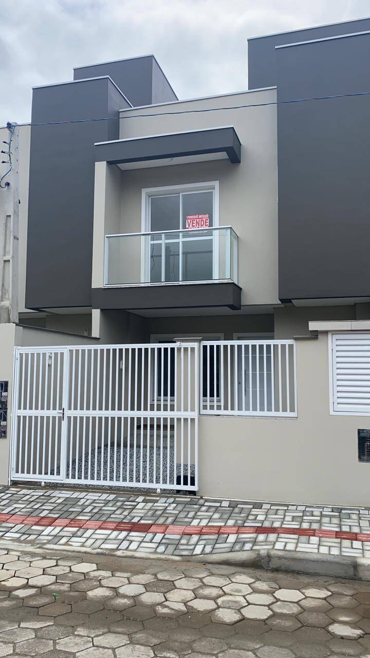 #957 - Casa para Venda em Porto Belo - SC