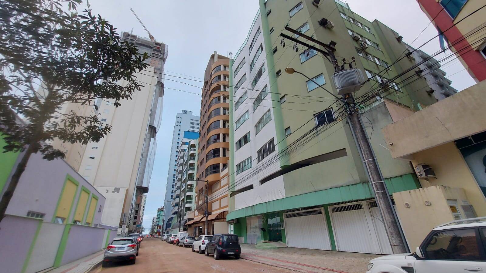 #958 - Apartamento para Venda em Itapema - SC
