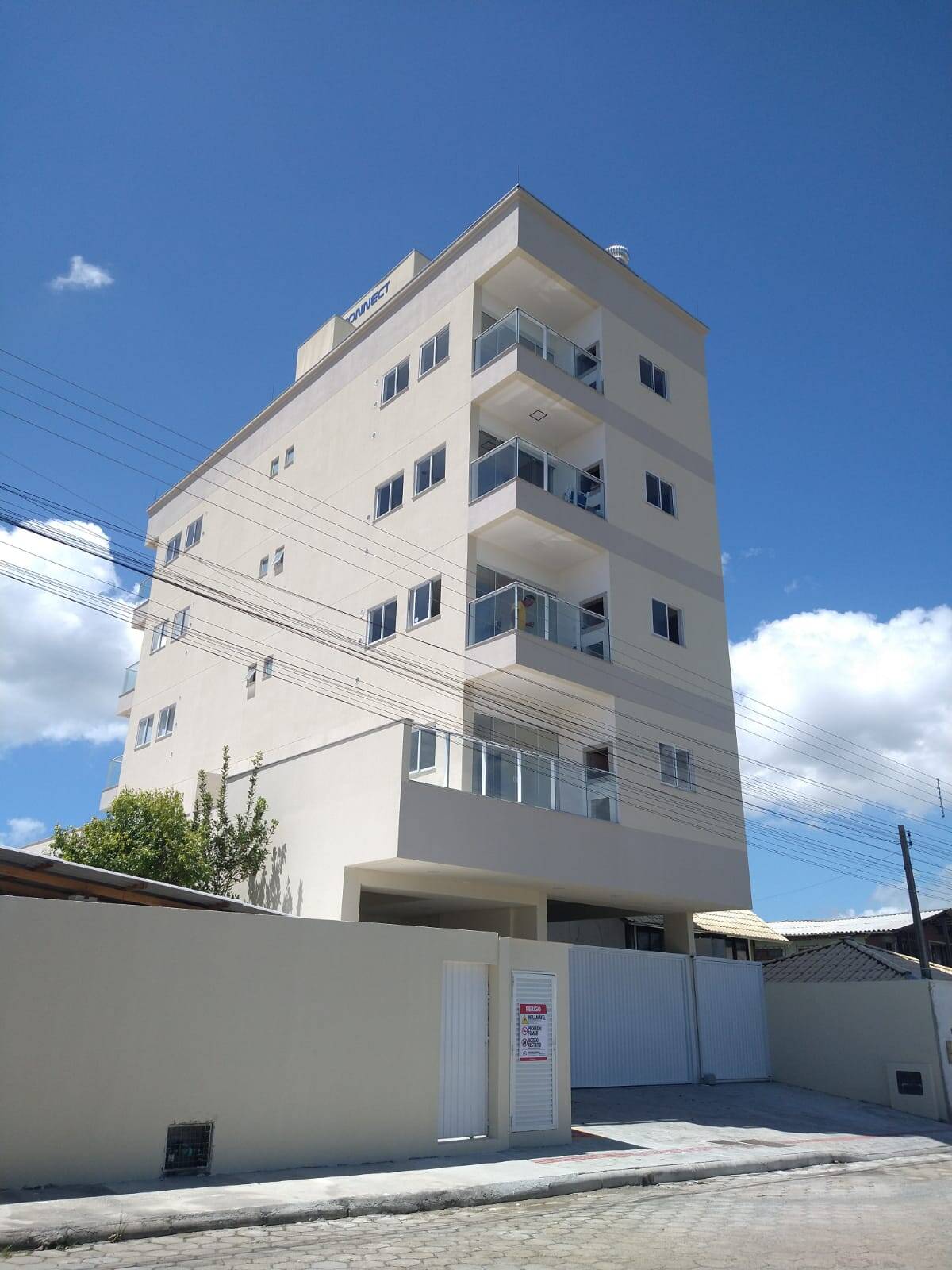 #1041 - Apartamento para Venda em Porto Belo - SC