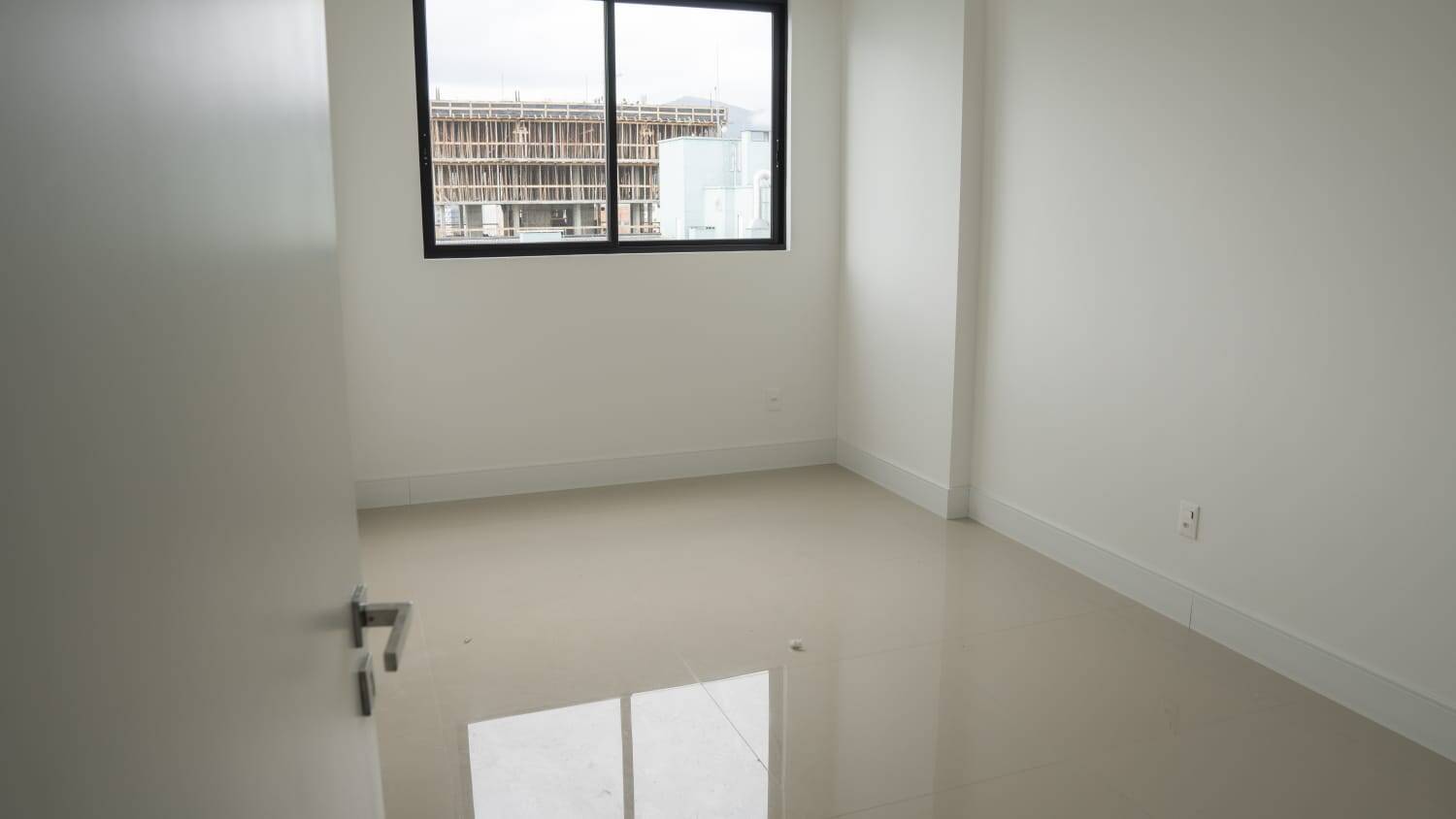 VENDA DE COBERTURA CARMEL DUPLEX Achou Mudou! Anúncio Grátis de