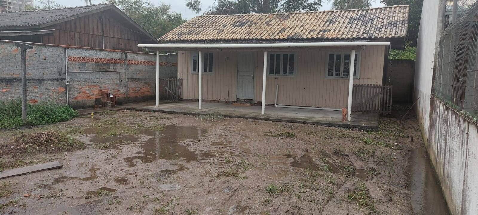 #1078 - Casa para Venda em Porto Belo - SC