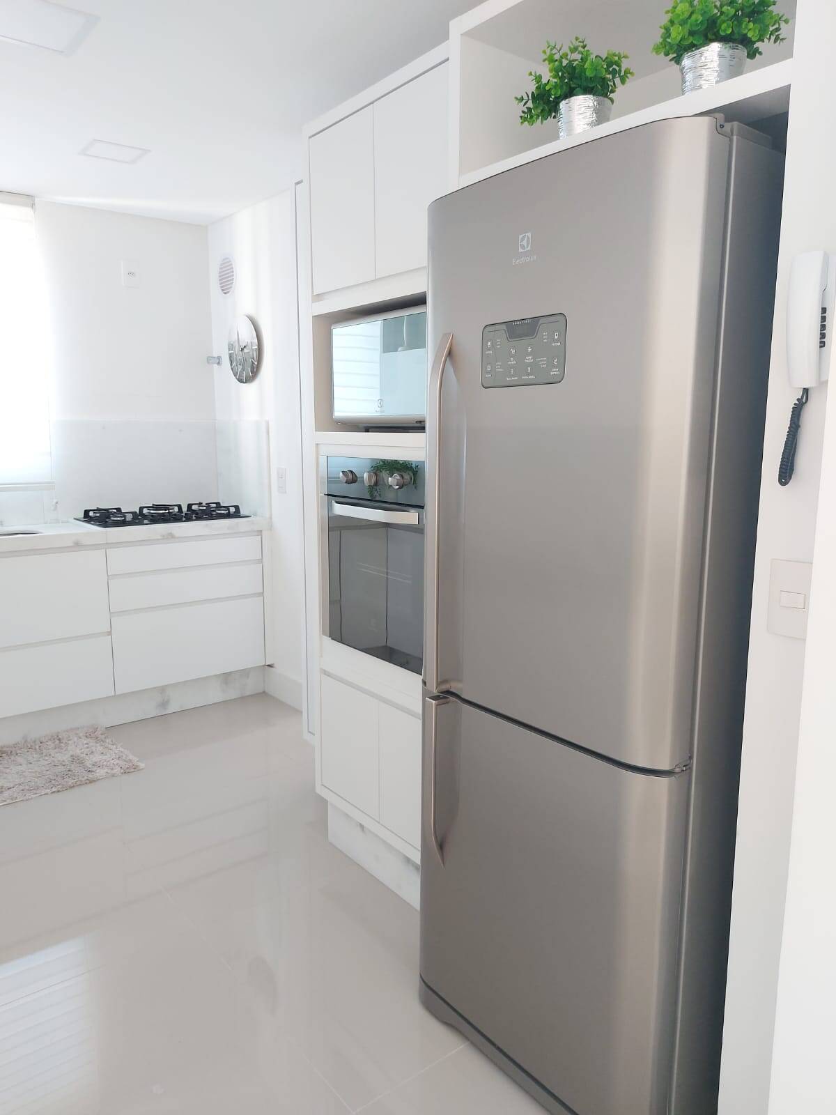 VENDA DE UM APARTAMENTO NO LA BRISE EM BALNEARIO CAMBORIU SC
