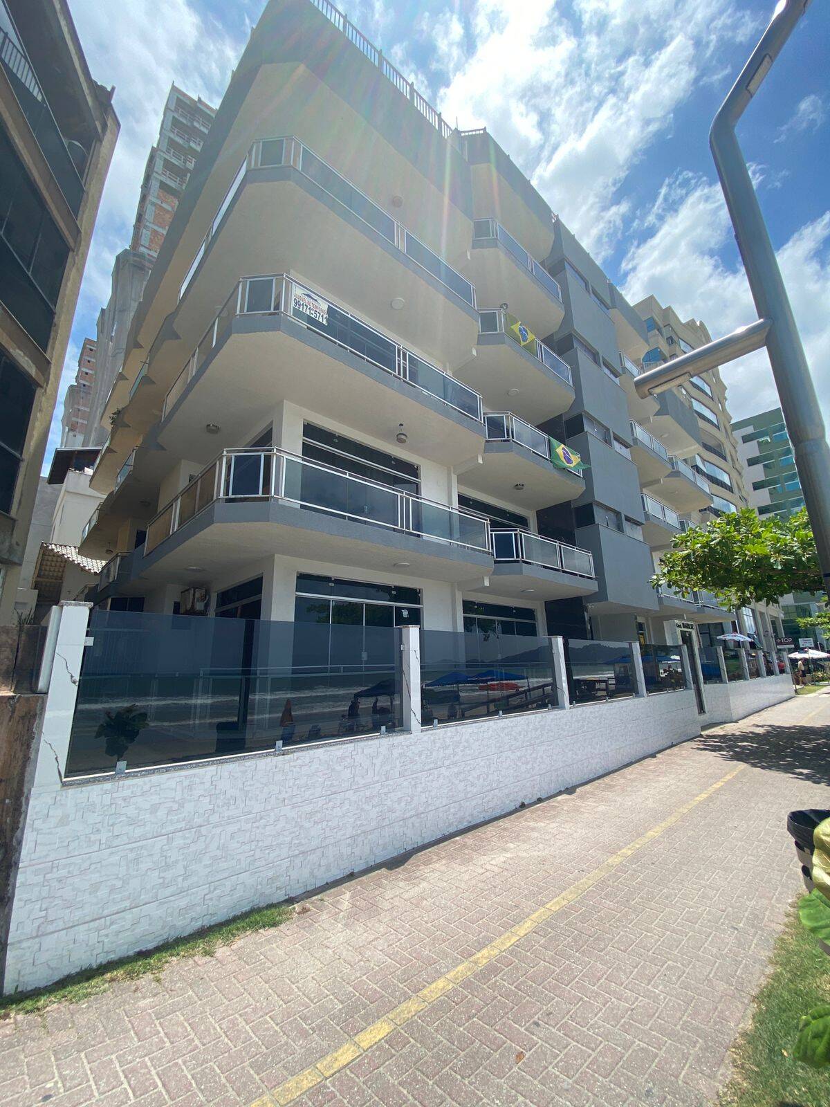 #1395 - Apartamento para Venda em Itapema - SC