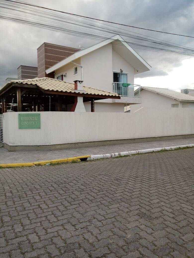 #1409 - Casa para Venda em Tijucas - SC