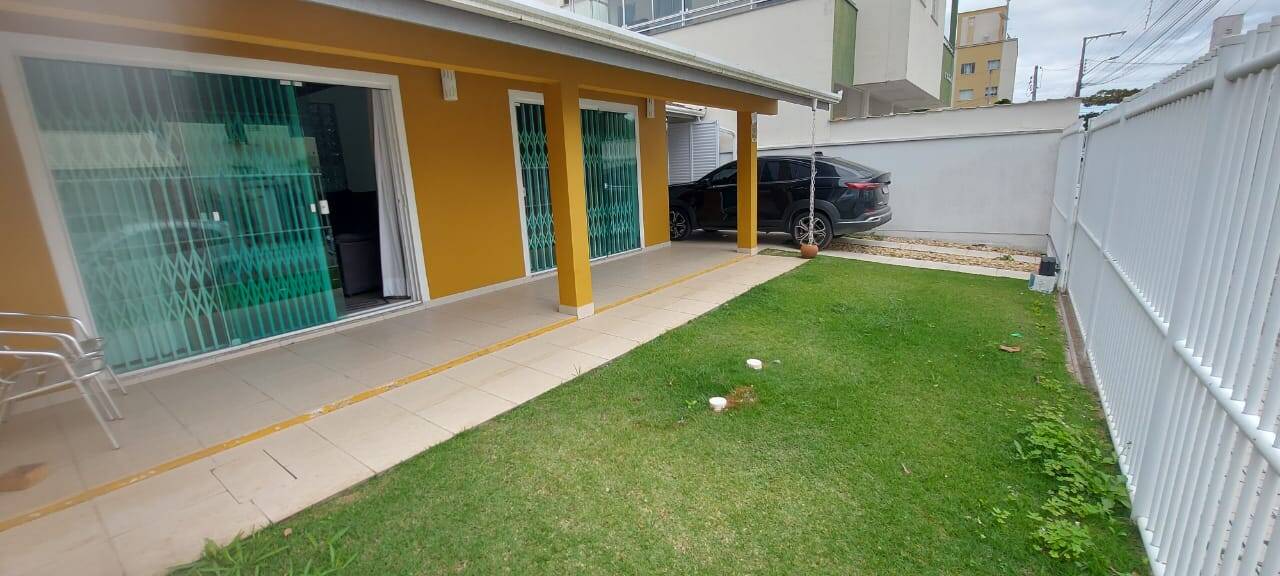 #1420 - Casa para Venda em Porto Belo - SC