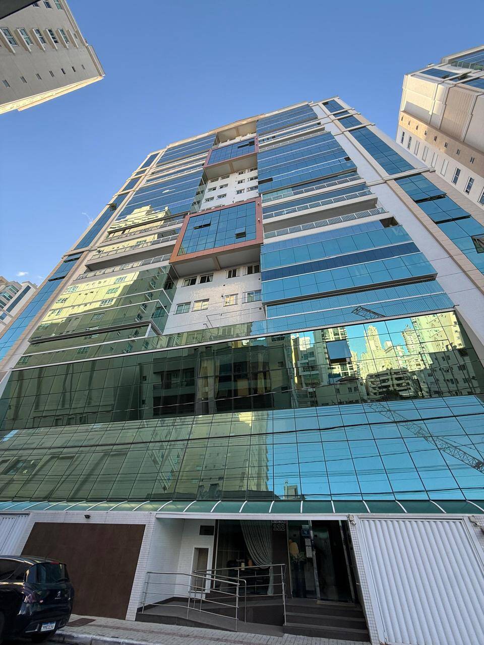 #1600 - Apartamento para Venda em Itapema - SC