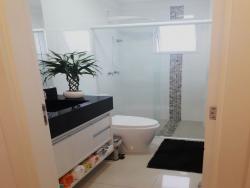 #622 - Apartamento para Venda em Porto Belo - SC