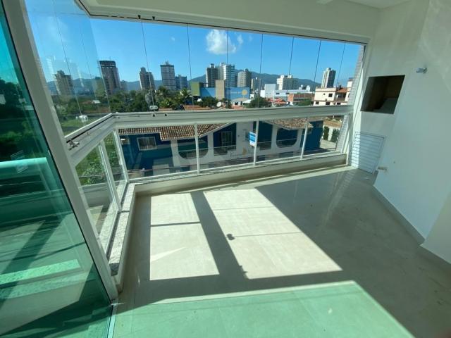 #773 - Apartamento para Venda em Itapema - SC