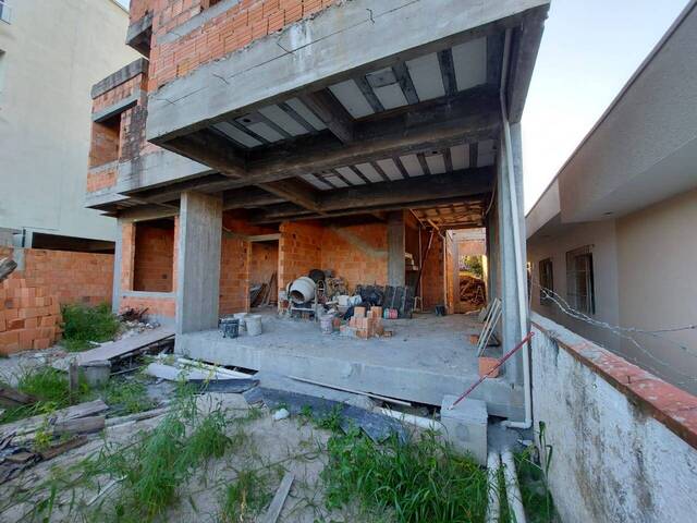 #879 - Casa para Venda em Porto Belo - SC - 2