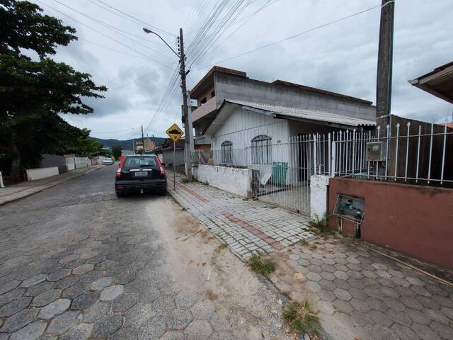 #916 - Casa para Venda em Porto Belo - SC - 1
