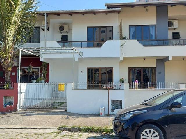 #948 - Casa para Venda em Porto Belo - SC - 1