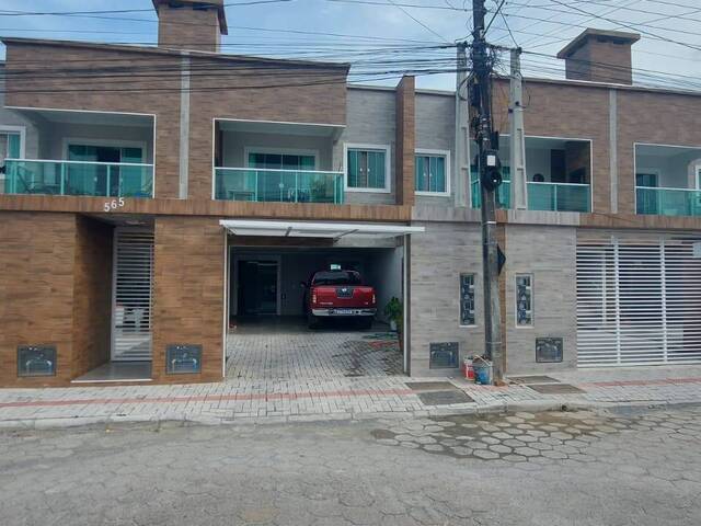 #992 - Casa para Venda em Porto Belo - SC - 1