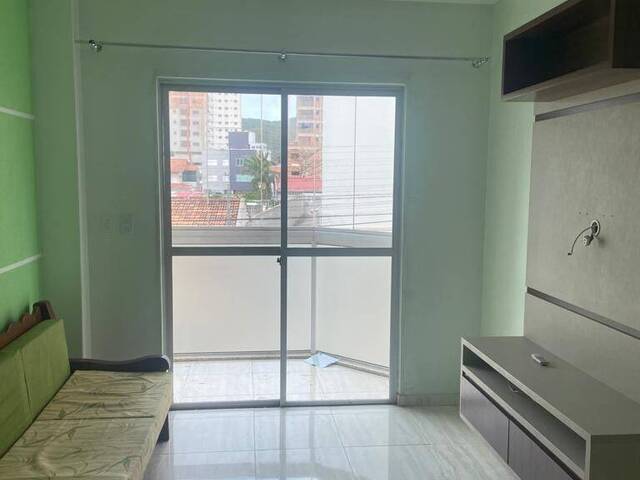 #994 - Apartamento para Venda em Porto Belo - SC - 2