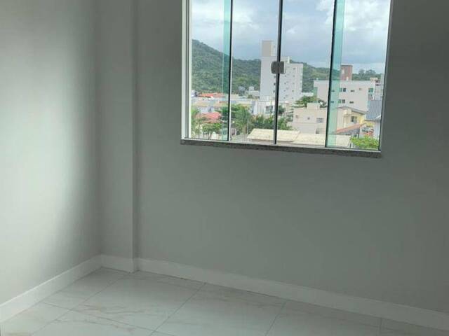 #1034 - Apartamento para Venda em Porto Belo - SC - 2