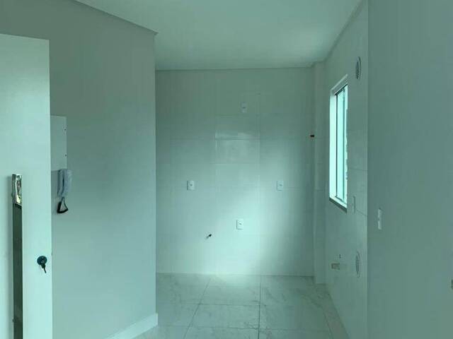 #1034 - Apartamento para Venda em Porto Belo - SC - 3