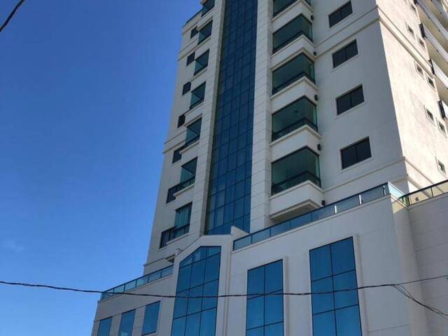 #1037 - Apartamento para Venda em Porto Belo - SC - 1