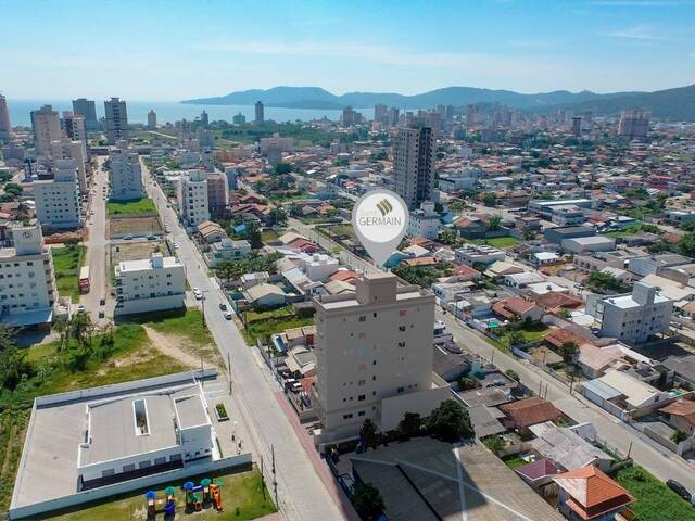 #1041 - Apartamento para Venda em Porto Belo - SC - 3