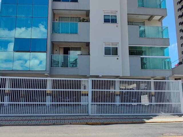 #1042 - Apartamento para Venda em Porto Belo - SC - 1