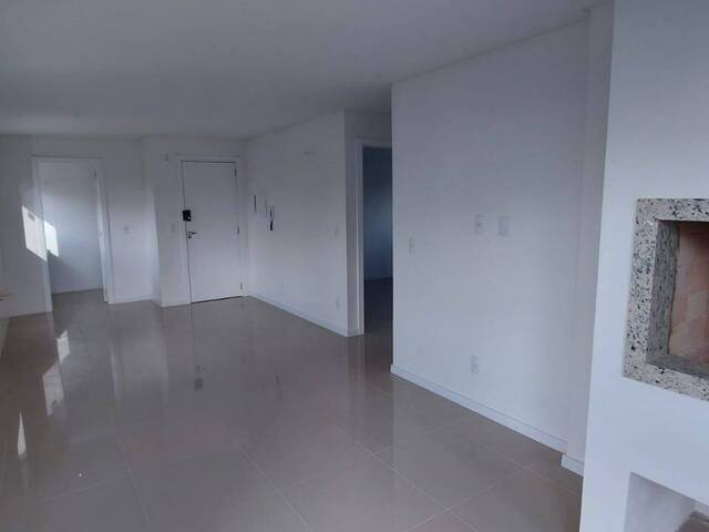 #1043 - Apartamento para Venda em Porto Belo - SC - 3
