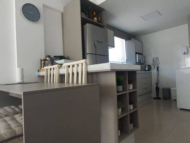#1305 - Apartamento para Venda em Porto Belo - SC - 2