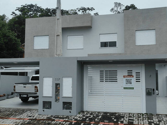 #1351 - Casa para Venda em Porto Belo - SC - 1