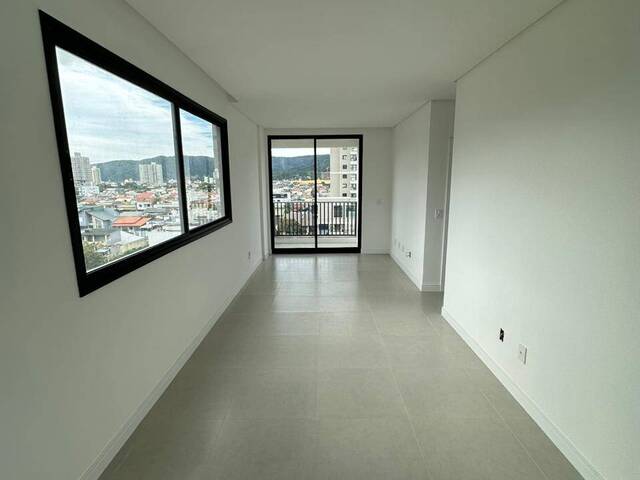#1370 - Apartamento para Venda em Porto Belo - SC - 3