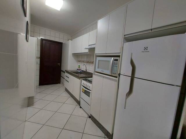 #1371 - Apartamento para Venda em Bombinhas - SC - 2