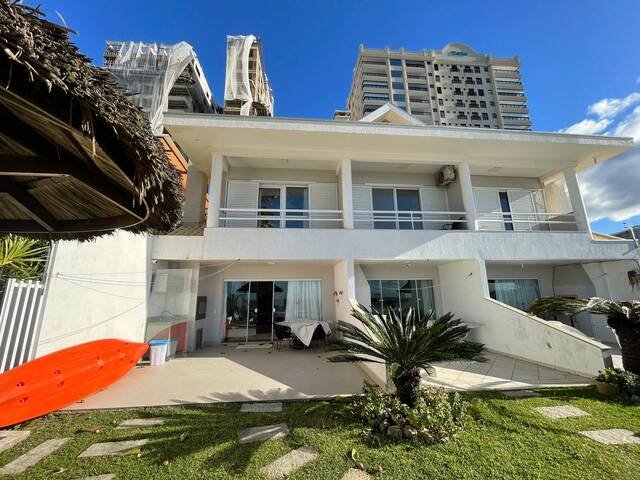 Casa para Venda em Porto Belo - 1