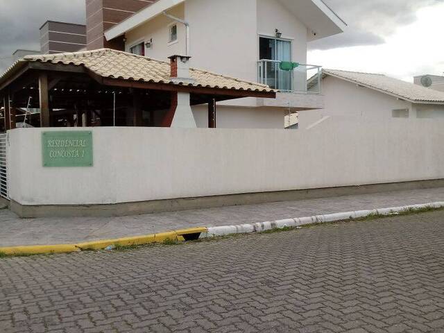 #1409 - Casa para Venda em Tijucas - SC - 1