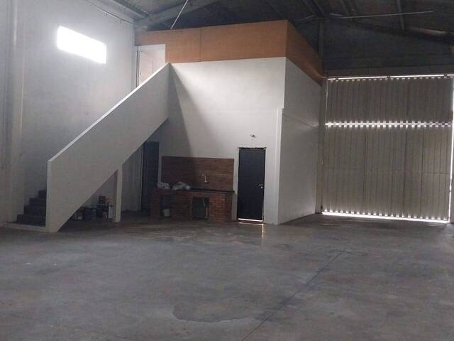 #1401 - Sala para Locação em Porto Belo - SC - 2