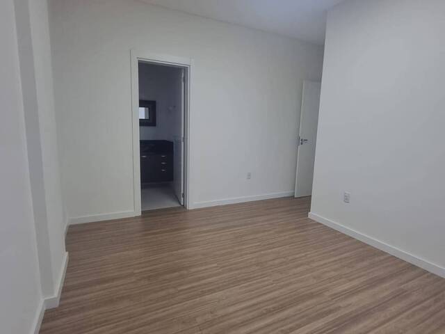 #1419 - Apartamento para Venda em Itapema - SC - 3