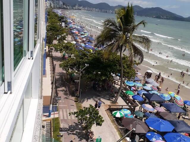 Locação em Meia Praia - Itapema