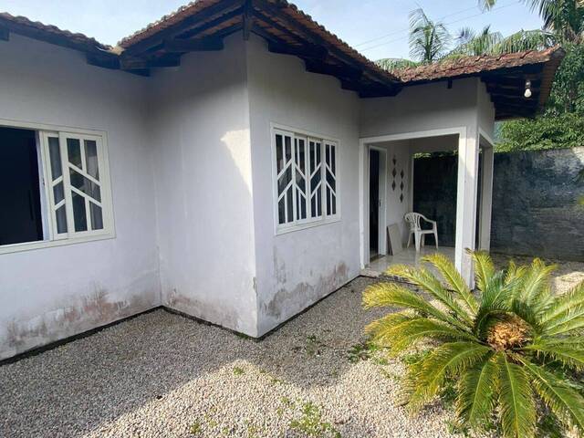 #1528 - Casa para Venda em Tijucas - SC - 2