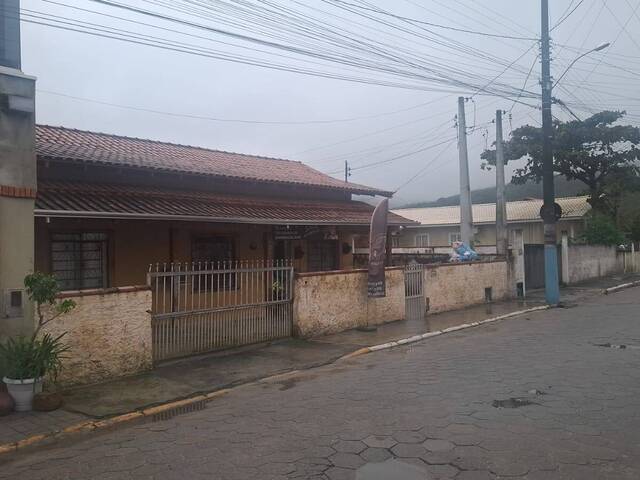 Venda em Vila Nova - Porto Belo