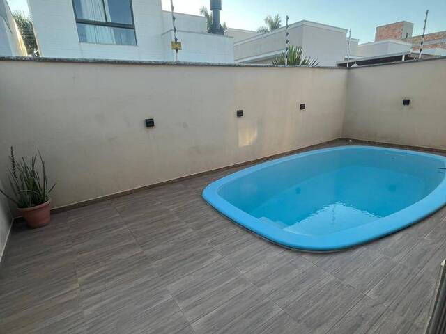 #1559 - Casa para Venda em Tijucas - SC - 3