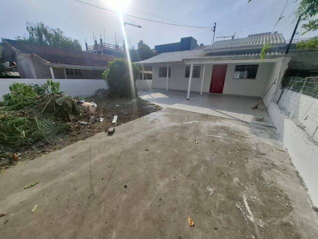 #1578 - Casa para Locação em Porto Belo - SC - 1