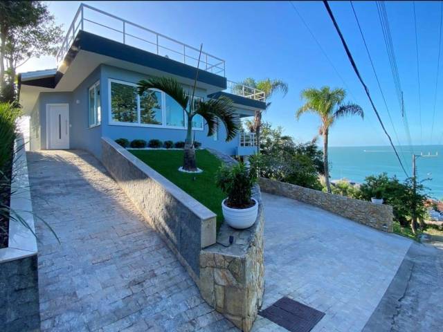 #1588 - Casa para Venda em Bombinhas - SC - 1