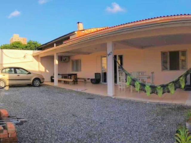 #1589 - Casa para Venda em Porto Belo - SC - 2