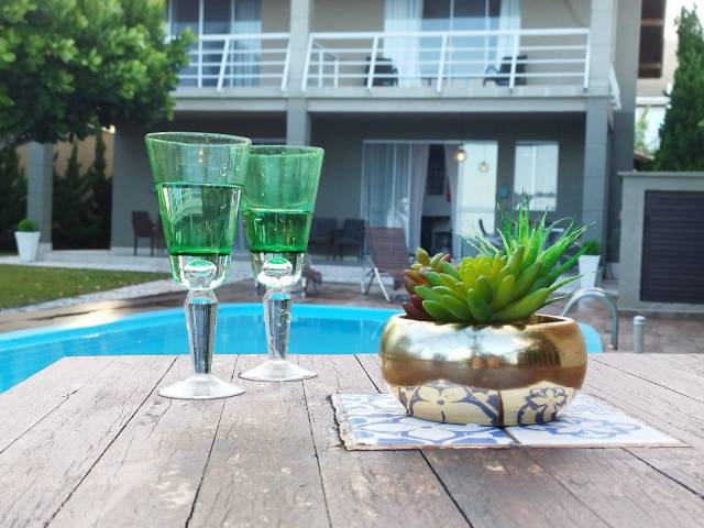 #1590 - Casa para Locação em Balneário Camboriú - SC - 1