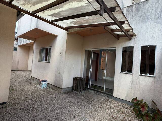 #1601 - Casa para Venda em Porto Belo - SC - 2