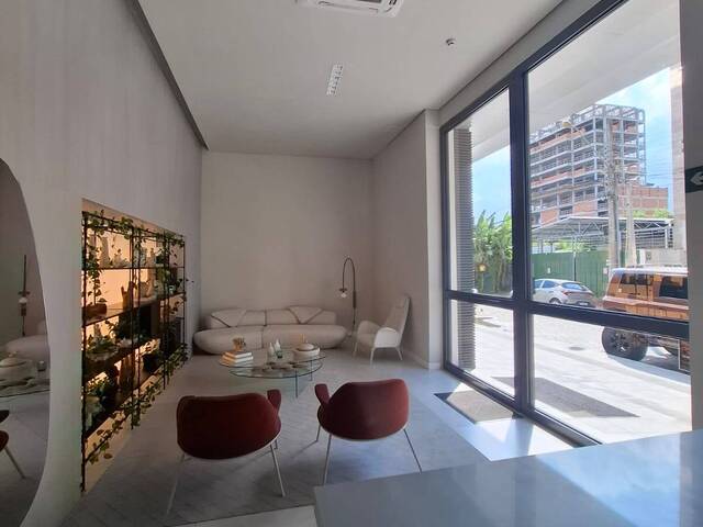 #1611 - Apartamento para Venda em Itapema - SC - 2